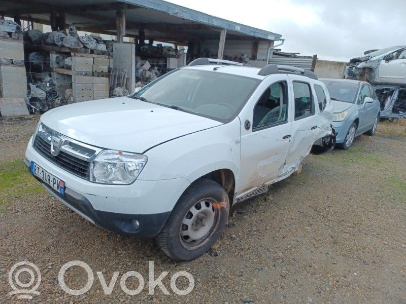Duster Duster  231008017R