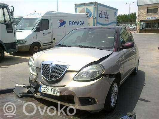 Ypsilon Ypsilon  735434101