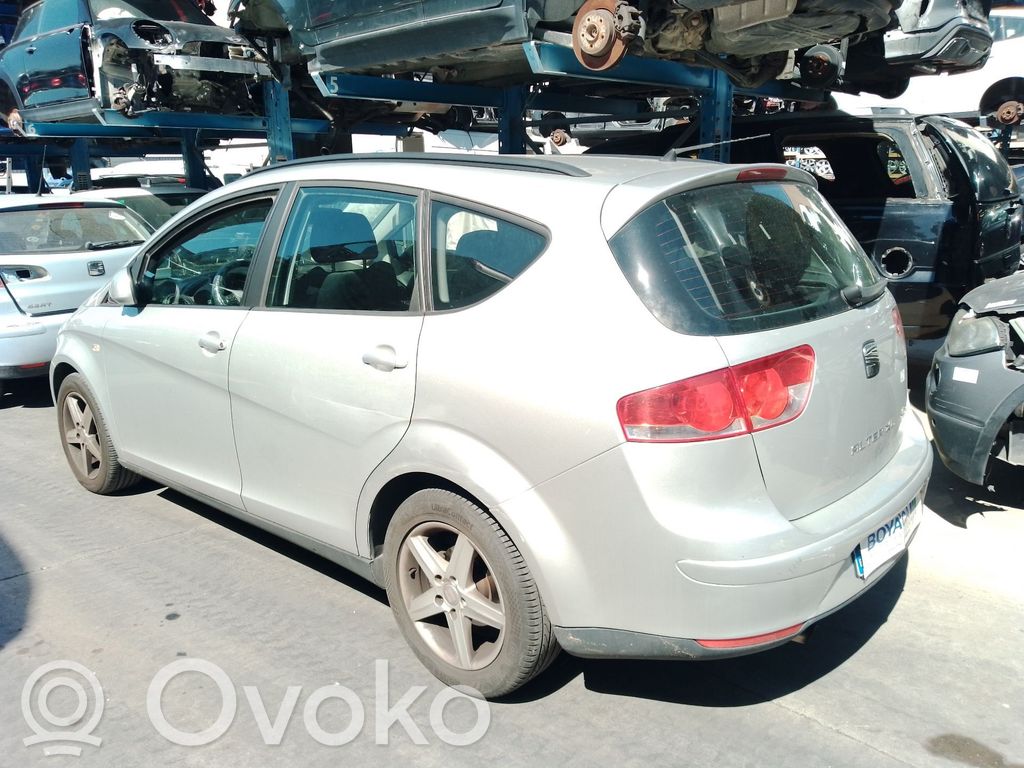 Altea Altea  03L130277B