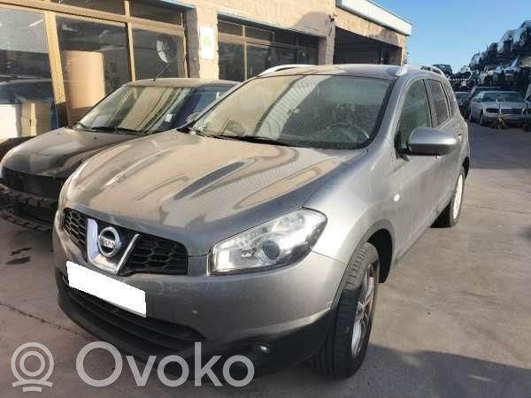 Qashqai Qashqai, Qashqai+2  MEC951030