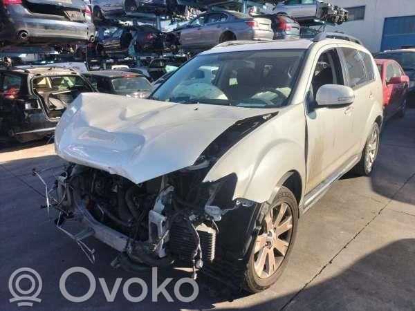 Outlander Outlander  MN982414