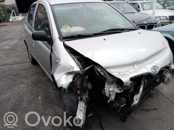 Yaris Yaris