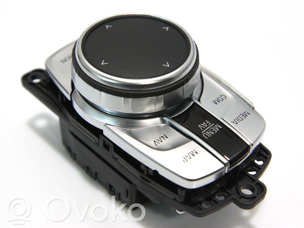 7 G11 G12 Series 7  65829381664