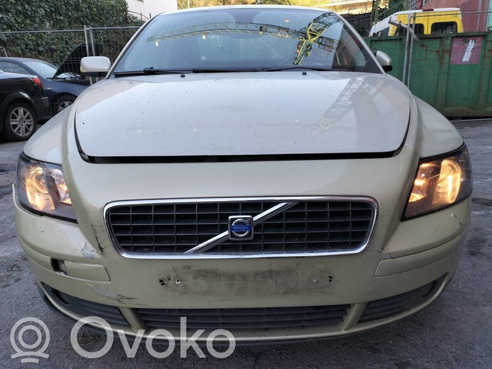 S40 S40, V40  02003SIEMENS
