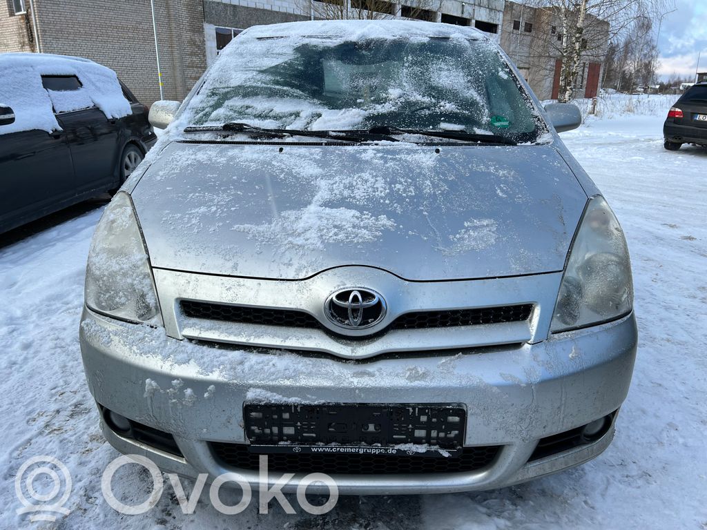 Corolla Verso AR10 Corolla Verso