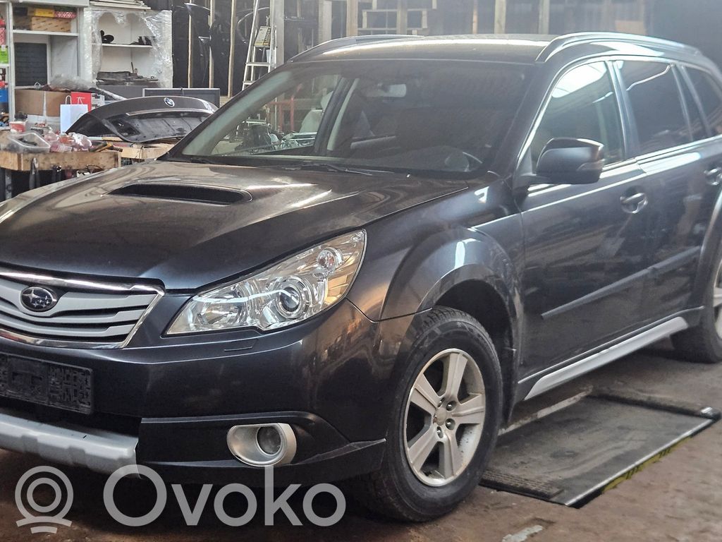 Outback Outback  16613AA030