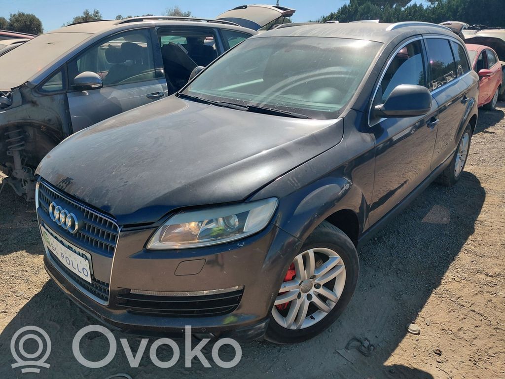 Q7 4M Q7  059903018E