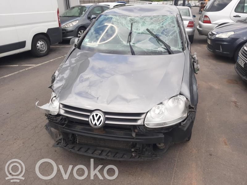 Golf V Golf  1K6807417GRU