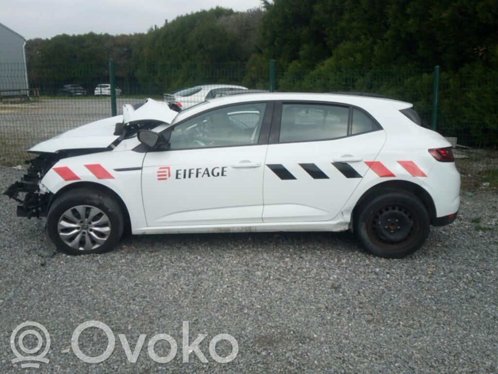 Megane IV Megane  821015121R