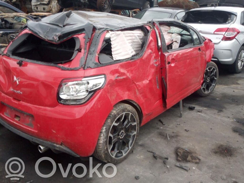 DS3 DS3  00005802AE
