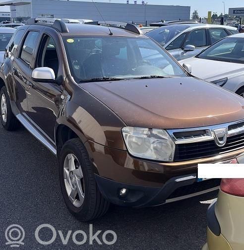 Duster Duster  8201199856