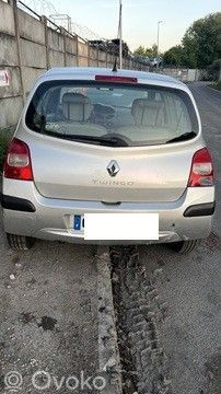 Twingo II Twingo  7701477952