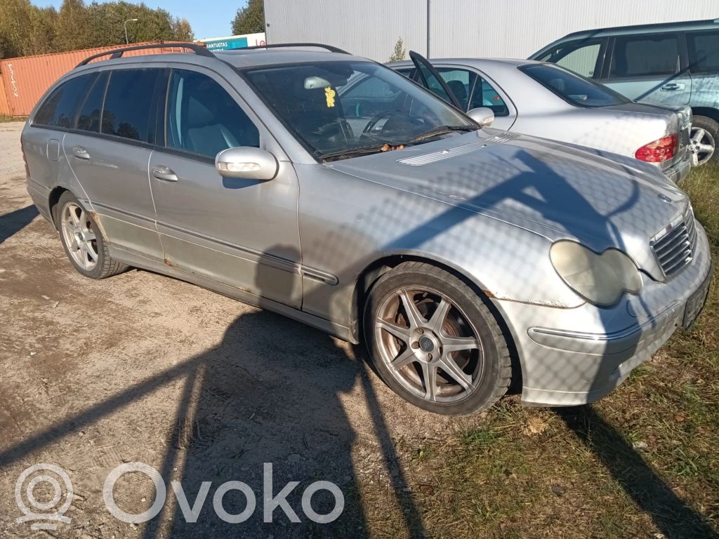 C W203 C-class, AMG (W202, W203, W204, W205, W206)  A2038201261
