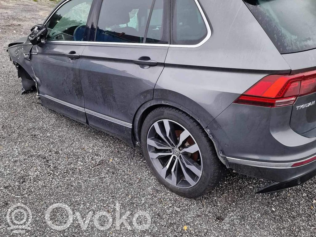 Tiguan Tiguan  608BD56230739P