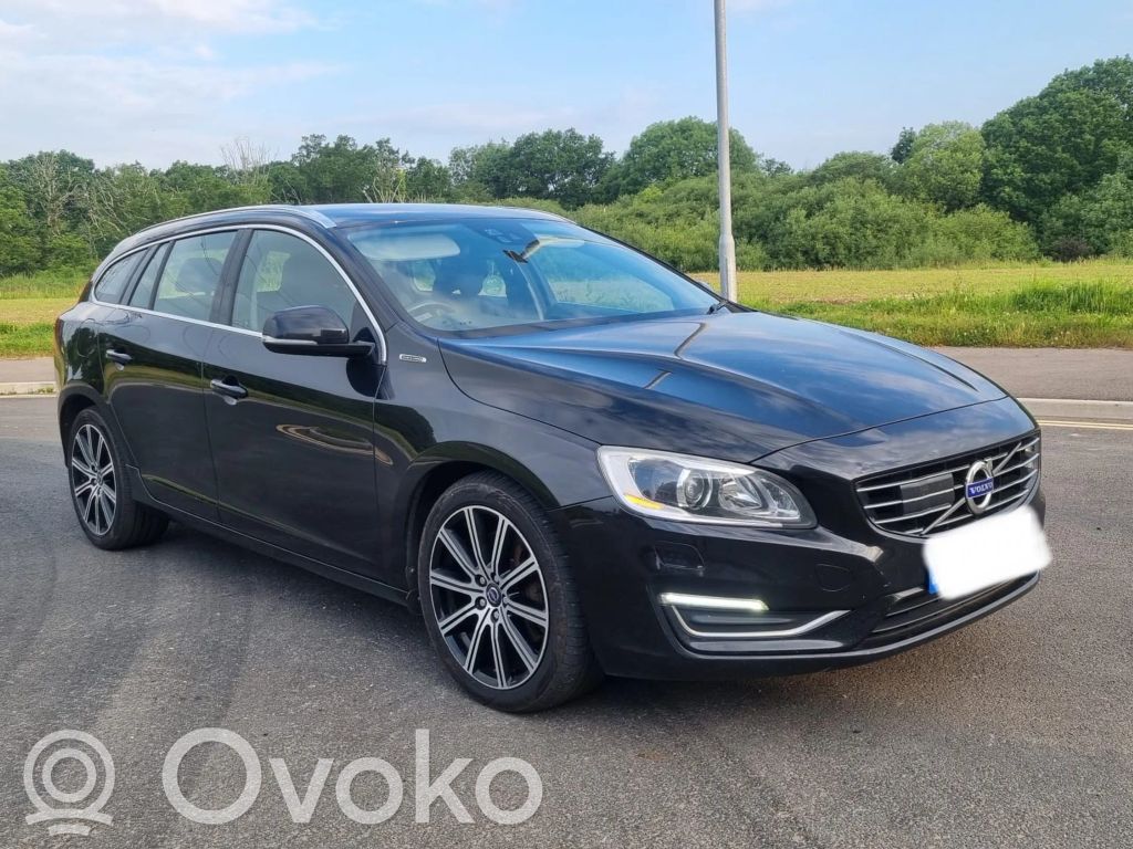 V60 V60, V60 Cross Country  31394783
