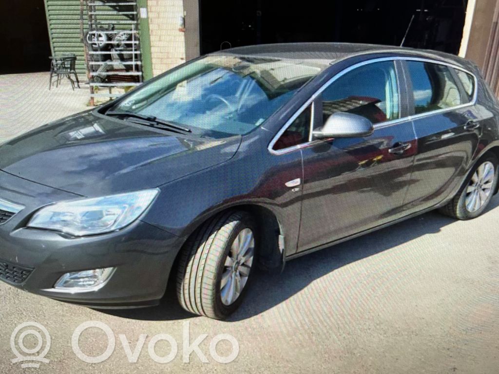 Astra J Astra  M01499397242