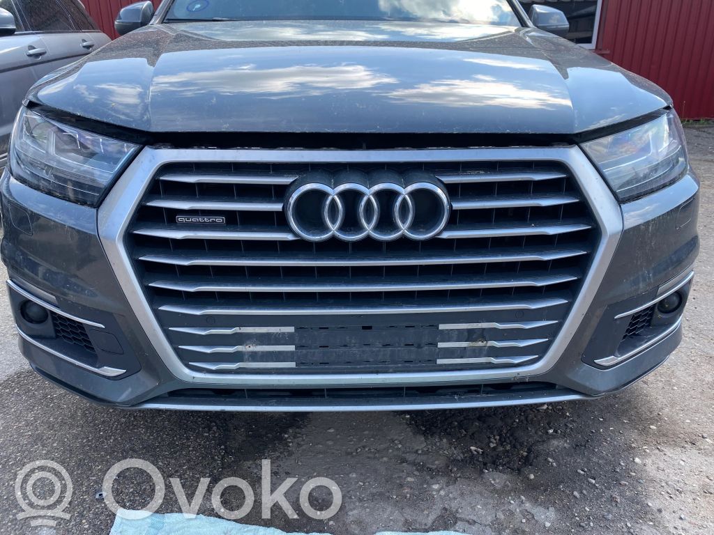 Q7 4M Q7  4M0820043AD