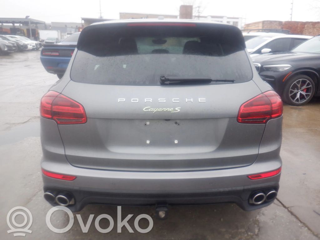 Cayenne (92A) Cayenne  7PP953519E