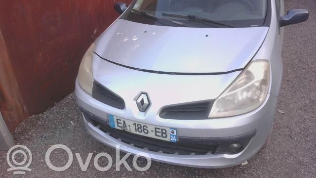 Clio III Clio  8200399776