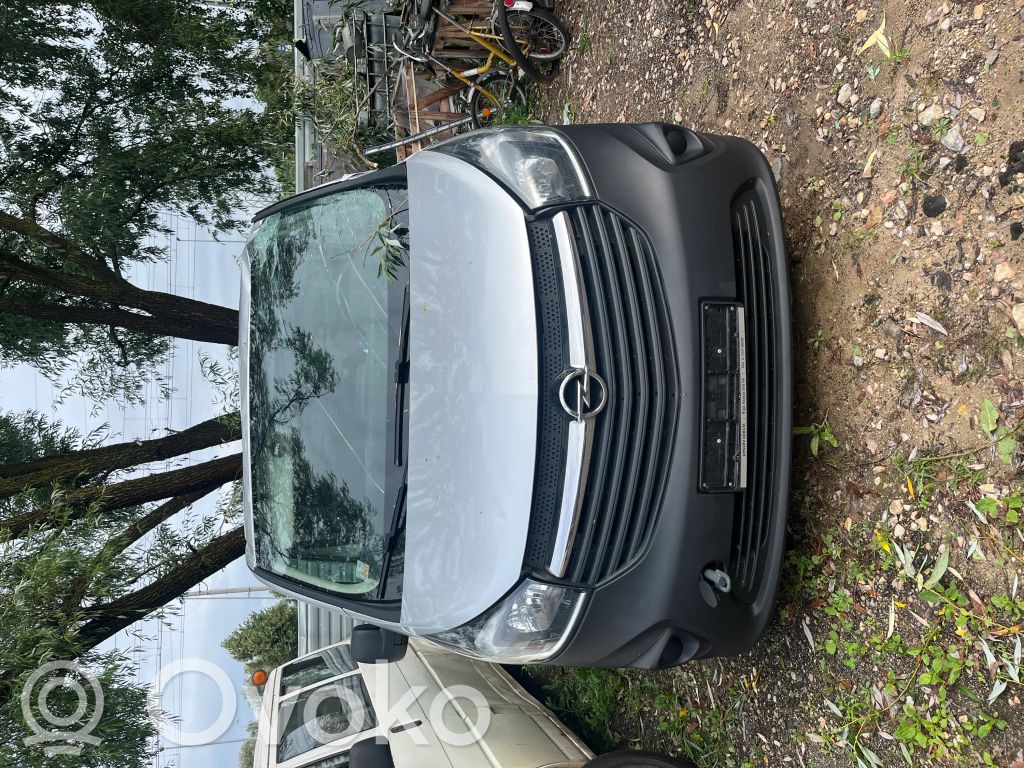 Vivaro Vivaro  E1093049A