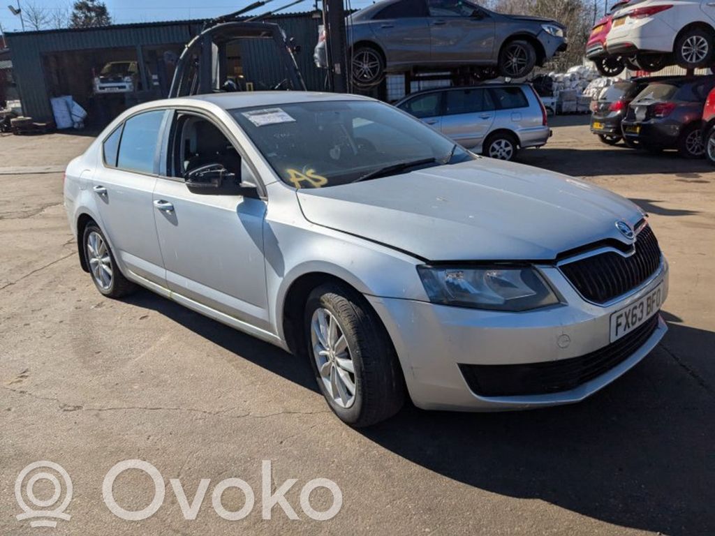Octavia Mk3 (5E) Octavia  02E911024D