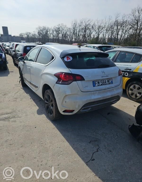 DS4 DS4