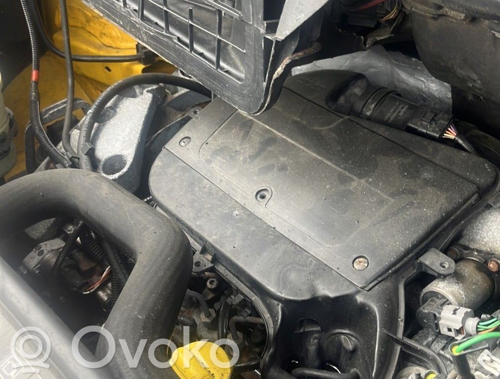 Vivaro Vivaro  91165829