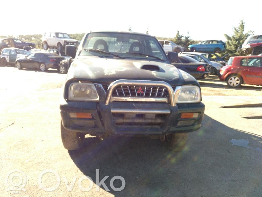 L200 L200, L300, L400 Space Gear  MD126977