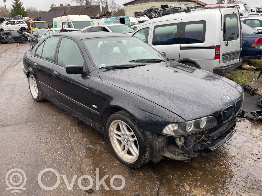 5 E39 Series 5  303
