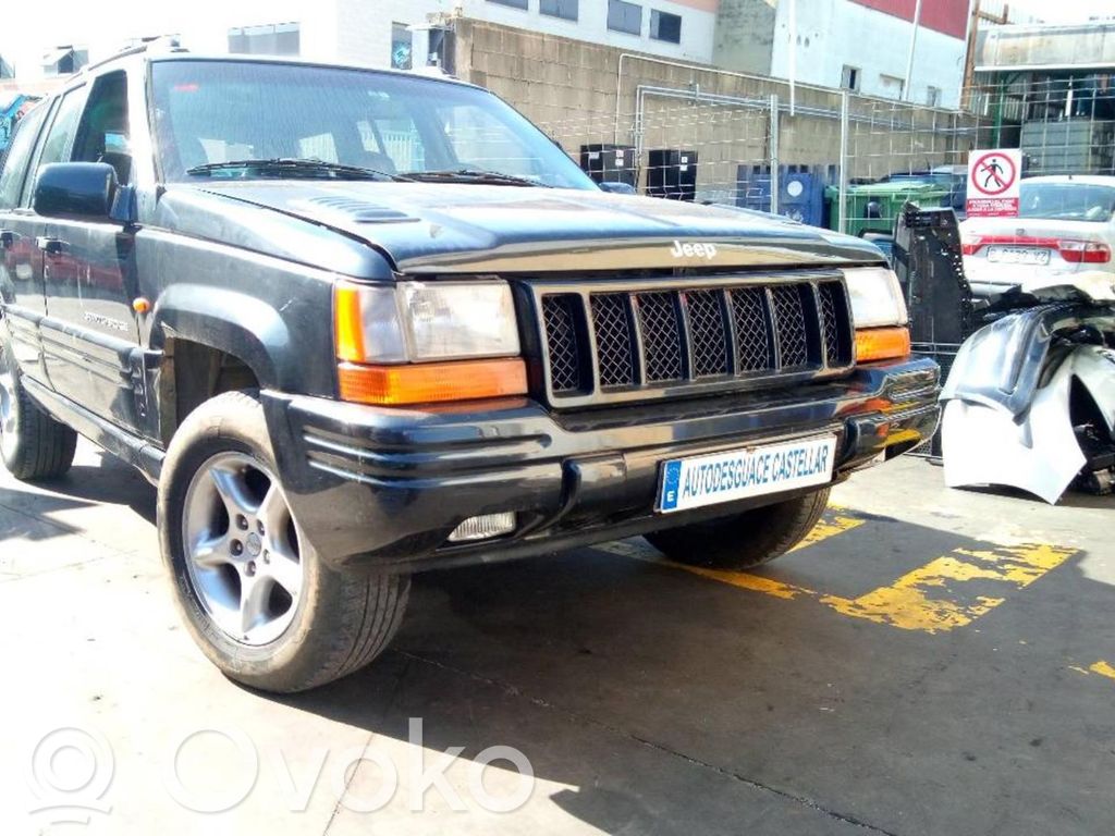 Cherokee XJ Cherokee  56005485