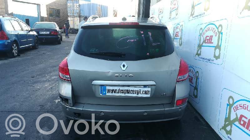 Clio III Clio  8200747140