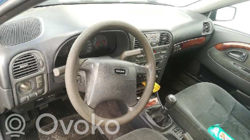 S40, V40 S40, V40
