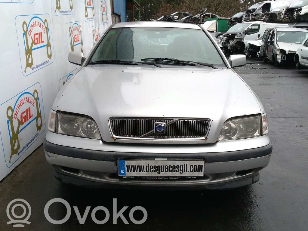 S40, V40 S40, V40