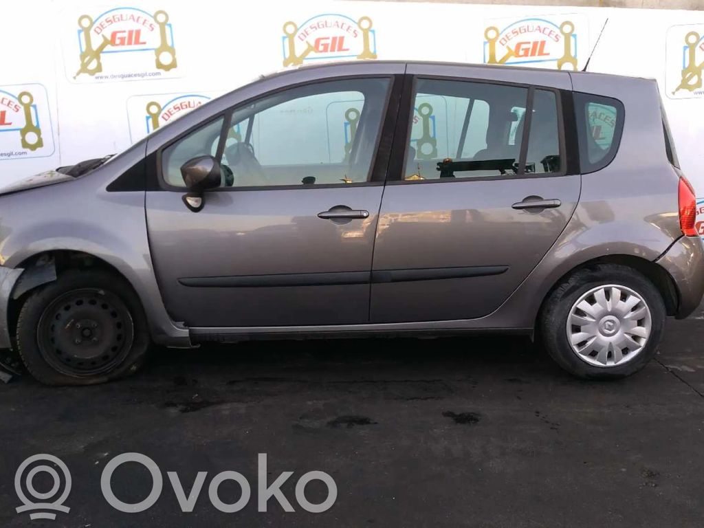 Modus Modus  8200644857
