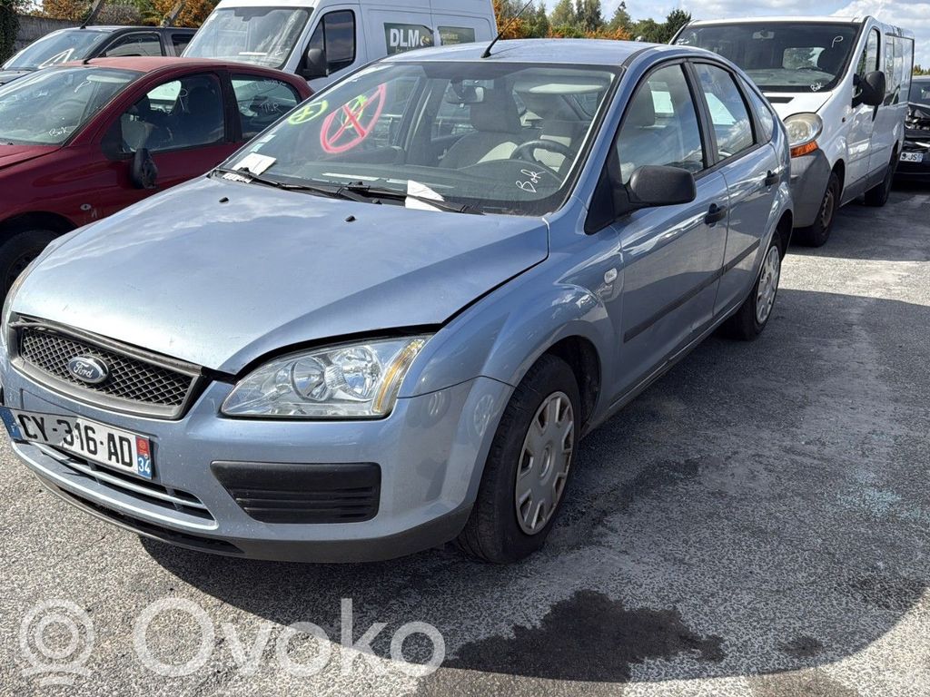 Focus Focus  1437077