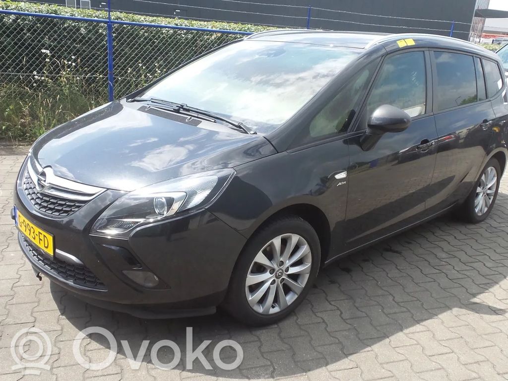 Zafira C Zafira  13581885