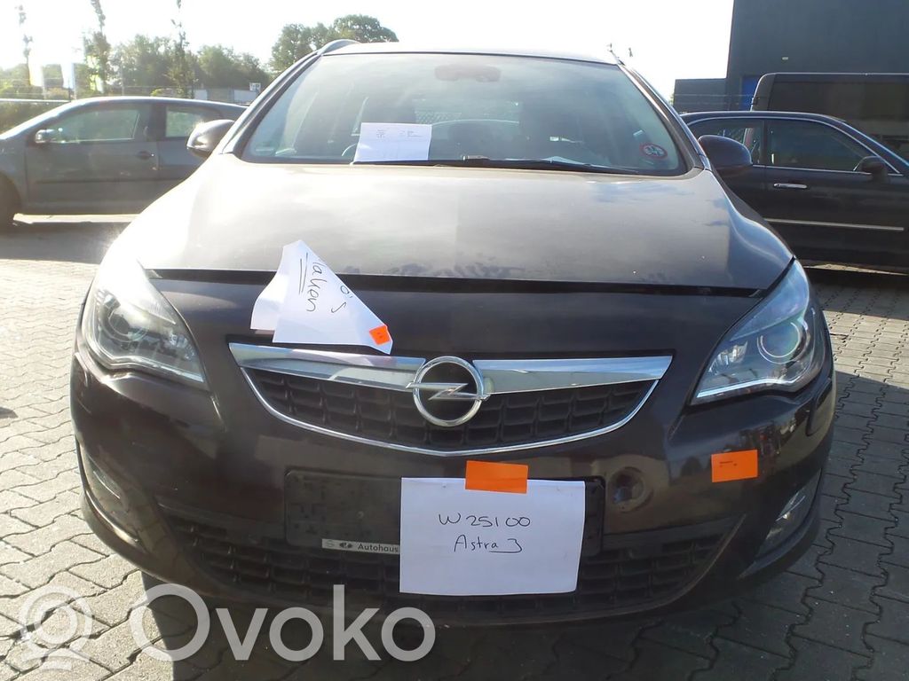 Astra J Astra  13260870
