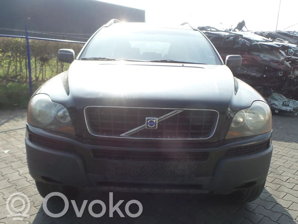 XC90 XC90  8670276
