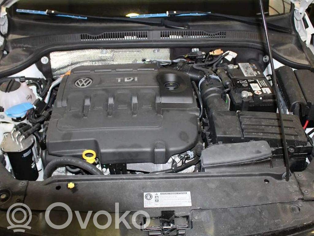 Jetta VI Jetta  04L100033HX