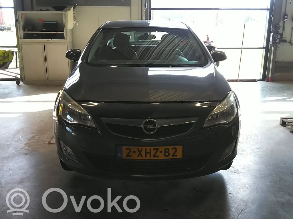 Astra J Astra  13293619