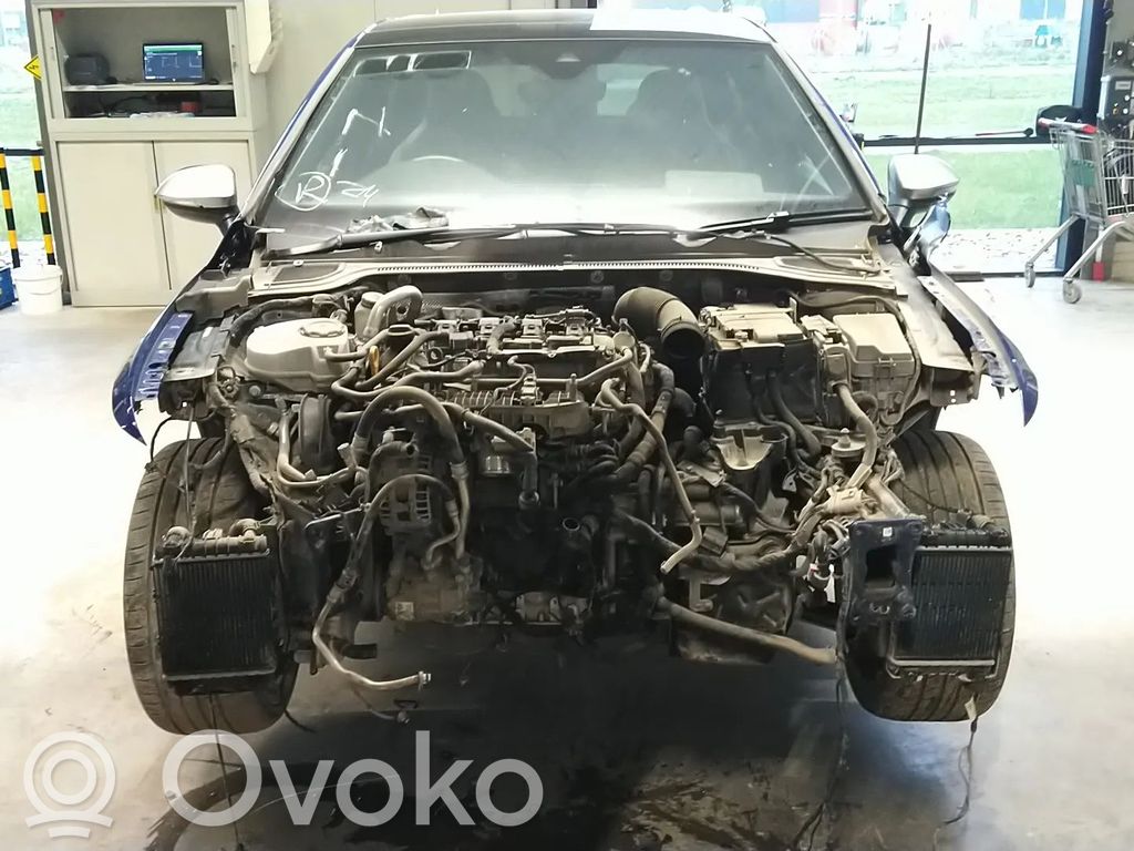 Golf VIII Golf  06Q906036A
