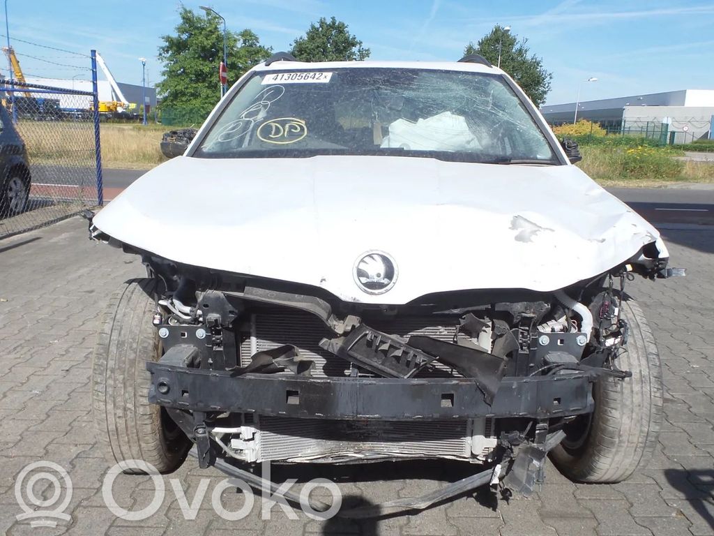 Kamiq Kamiq  04E906262GG
