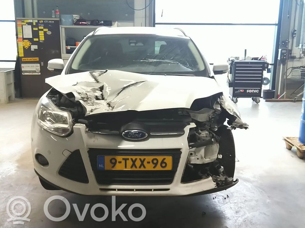 Focus Focus  CV6Q9D475AA