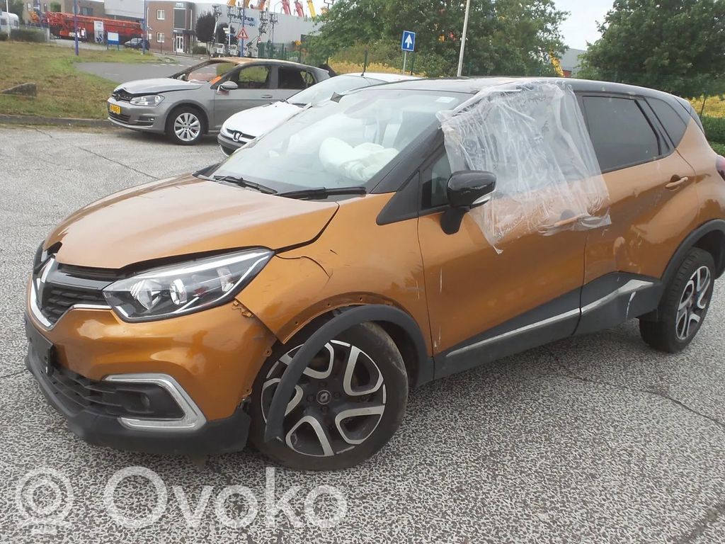 Captur Captur  0445010704