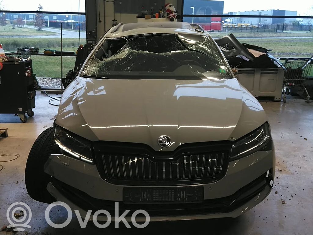 Superb B8 (3V) Superb