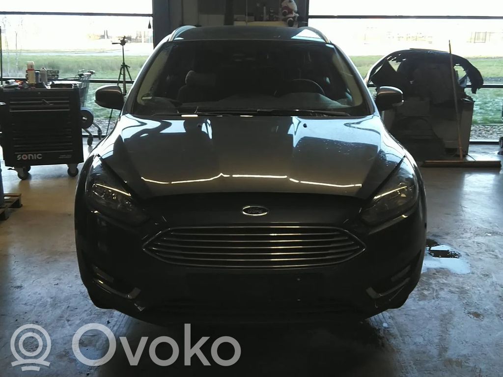 Focus Focus  CV6Q9F593AA