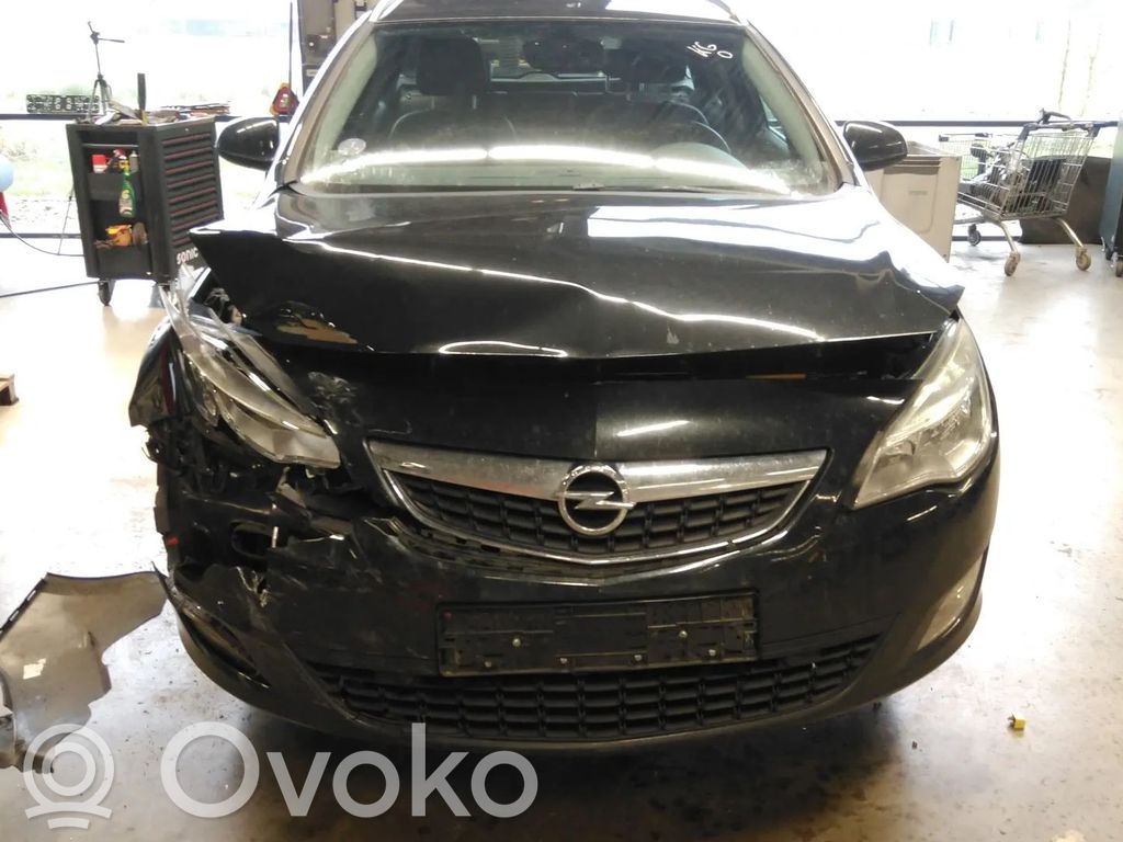 Astra J Astra  39021702