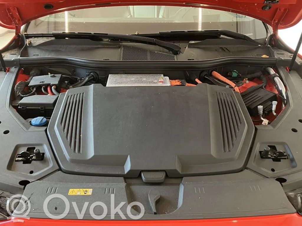 e-tron e-tron  4KE399313E