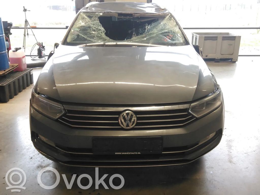 PASSAT B8 Passat  7PP941571AE