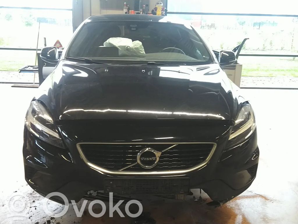 V40 S40, V40  31670217